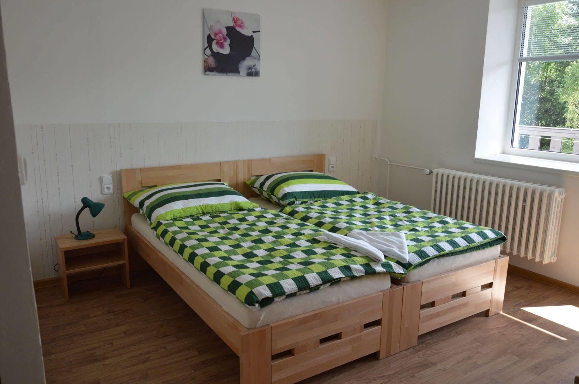 Penzion Havelka Apartmany Zelezna Ruda Luaran gambar